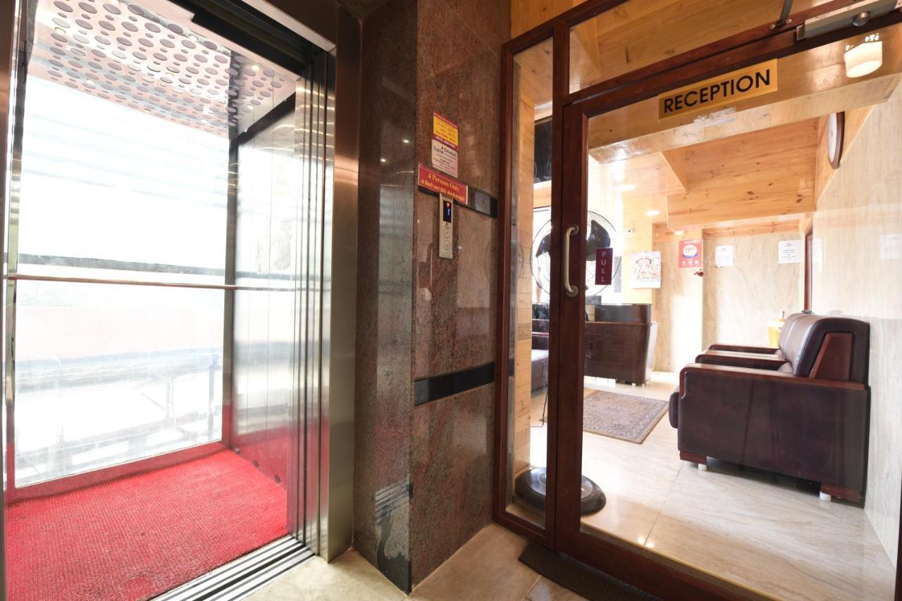 King Park Hotel Pondicherry Exterior photo